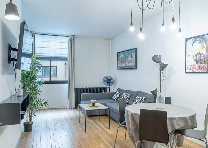 Lavie Maison Faubourg St Honore شقة