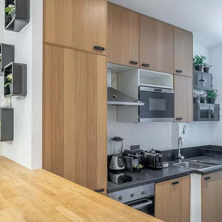 Apartment Lavie Maison Faubourg St Honore Paris